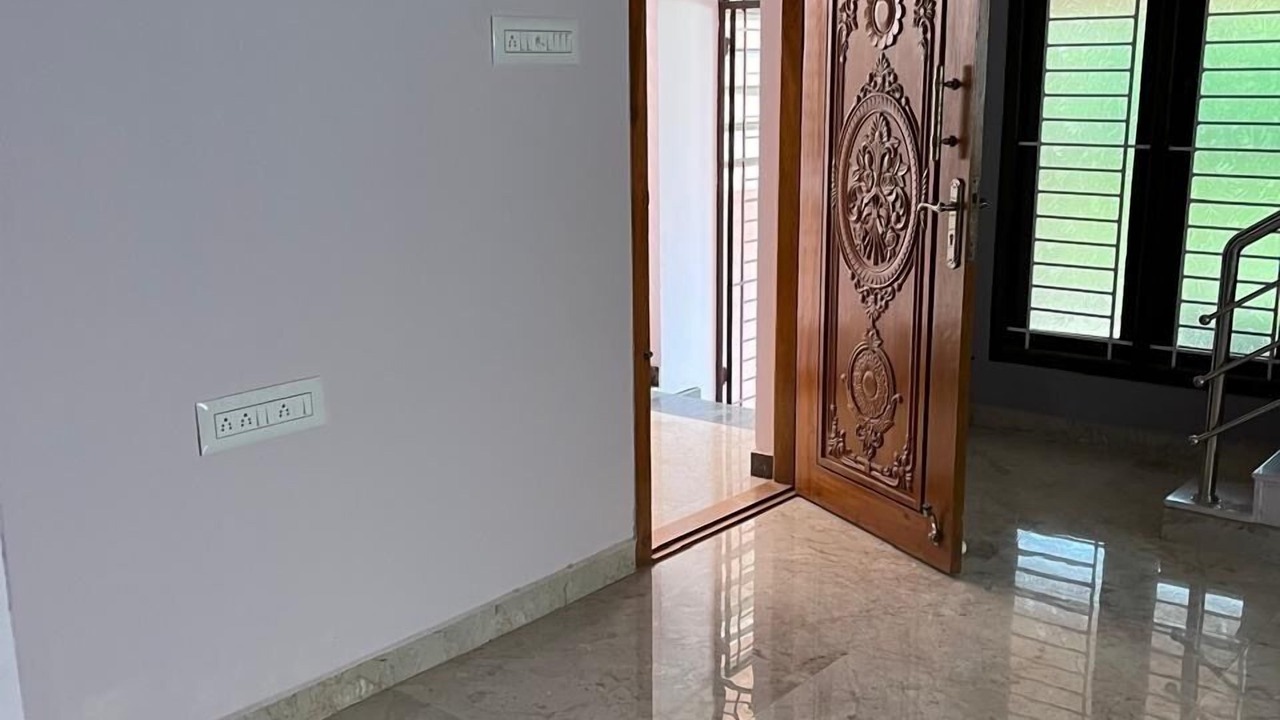 Photo of Bedroom in Dindigul