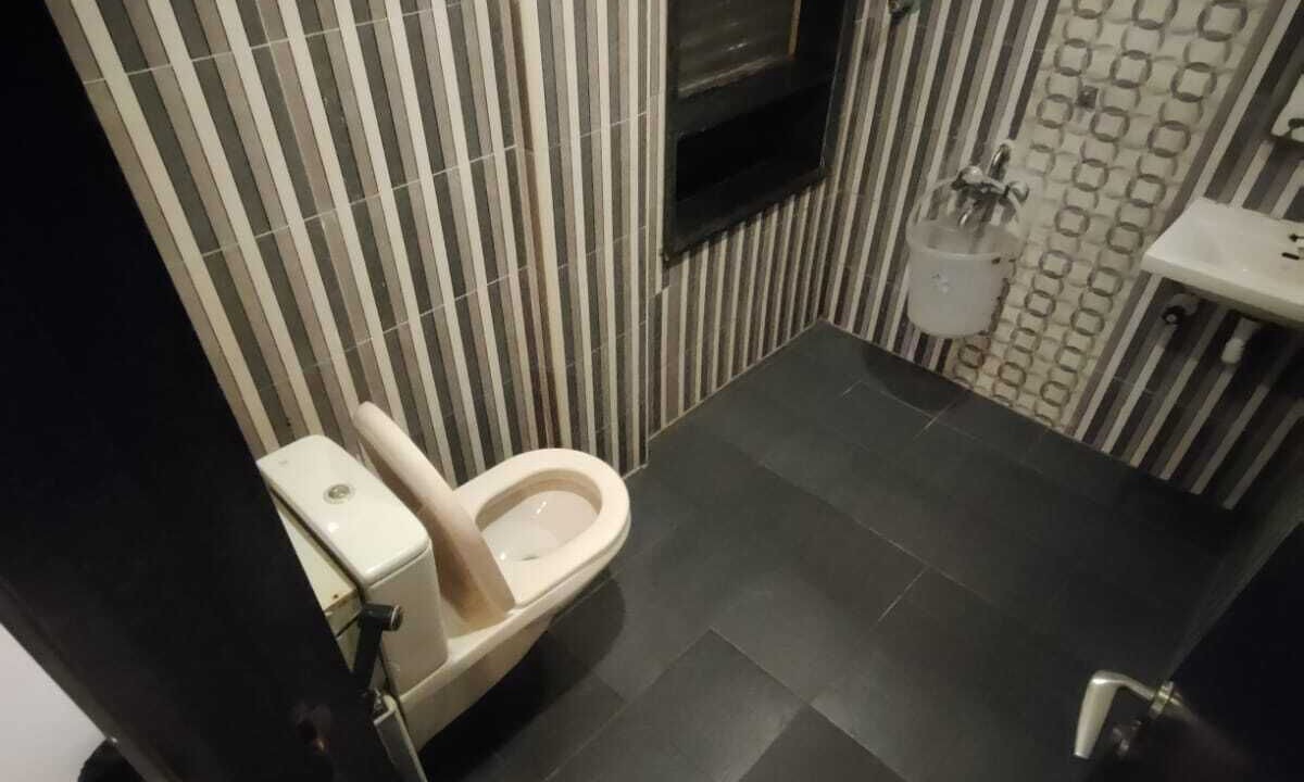 Photo of Bathroom in Triplicane