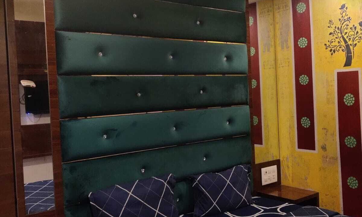 Photo of Bedroom in Triplicane