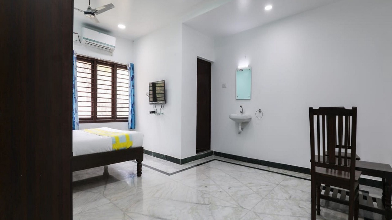 Photo of Bedroom in Kalapet
