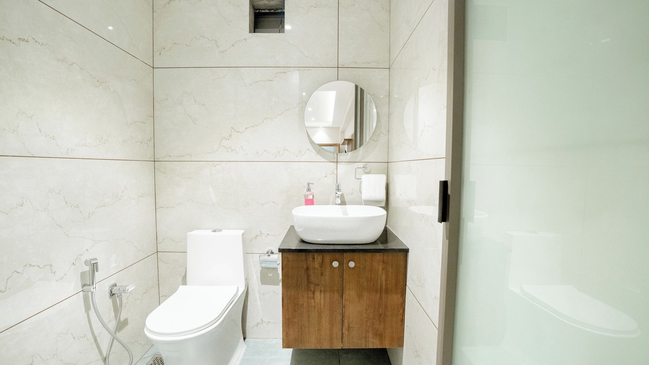 Photo of Bathroom in Shenoys