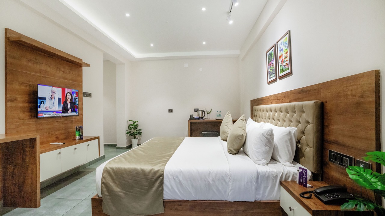 Photo of Bedroom in Shenoys