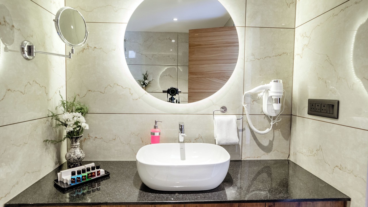 Photo of Bathroom in Shenoys