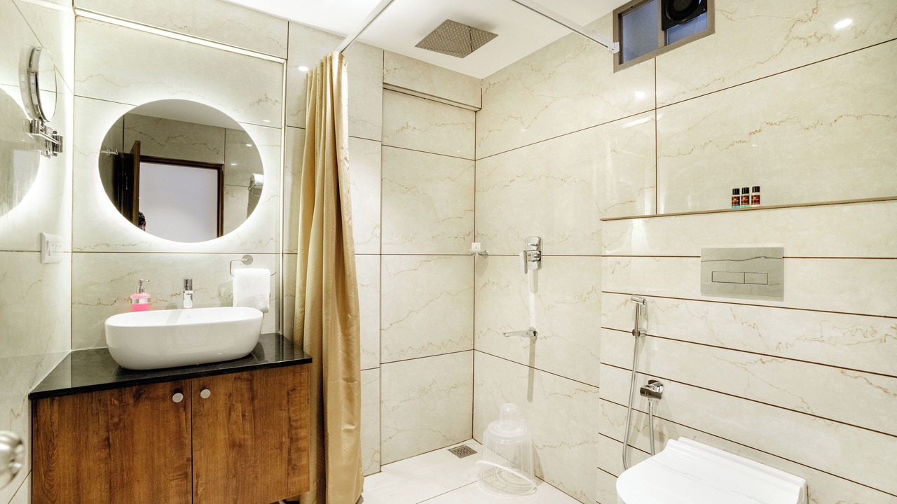 Photo of Bathroom in Shenoys