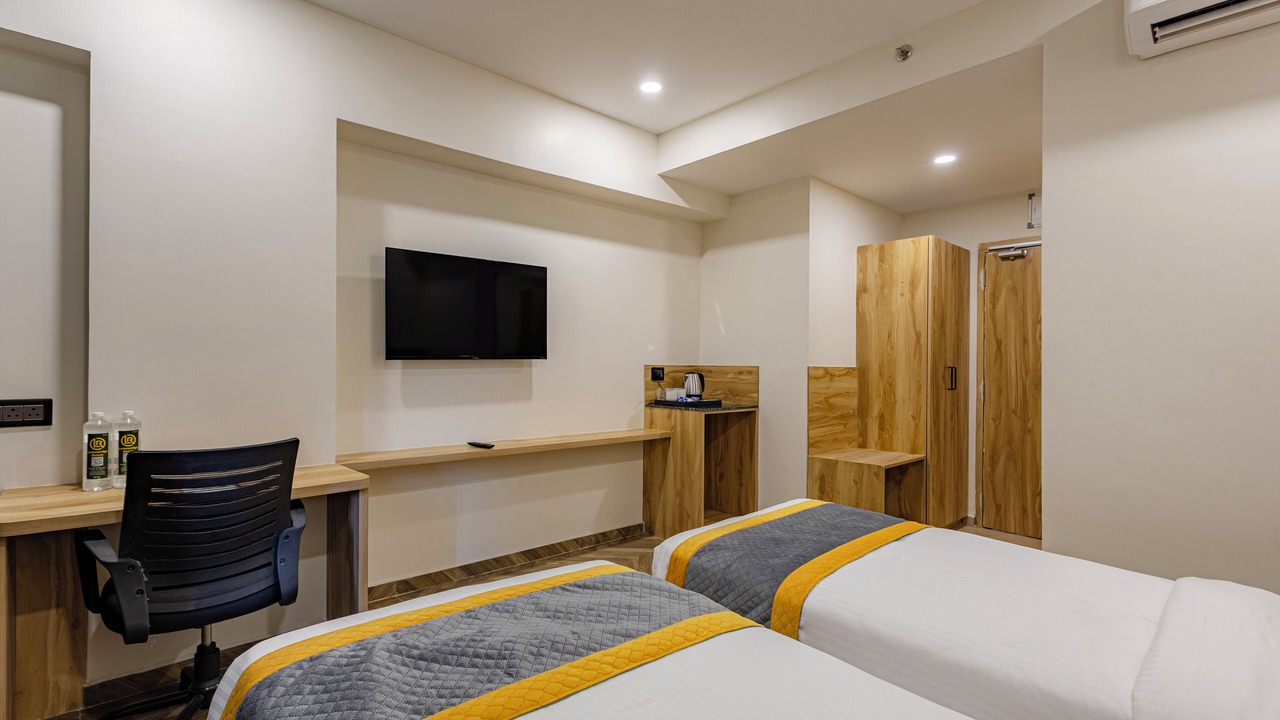 Photo of Bedroom in Kukatpally Housing Board Colony