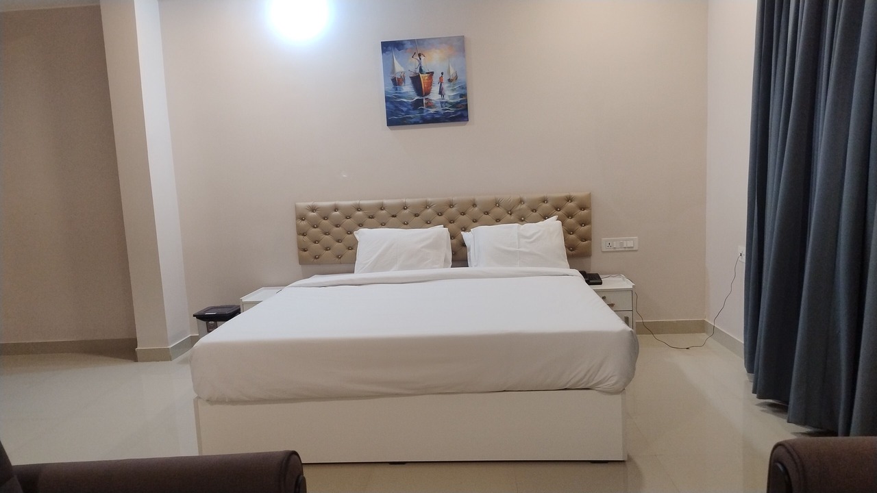 Photo of Bedroom in Thalassery