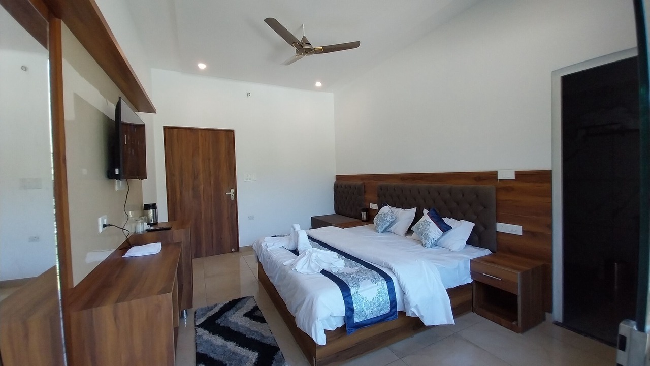 Photo of Bedroom in Jogiyana