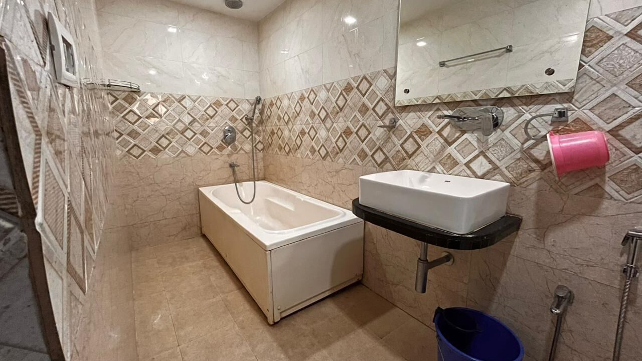 Photo of Bathroom in Parra
