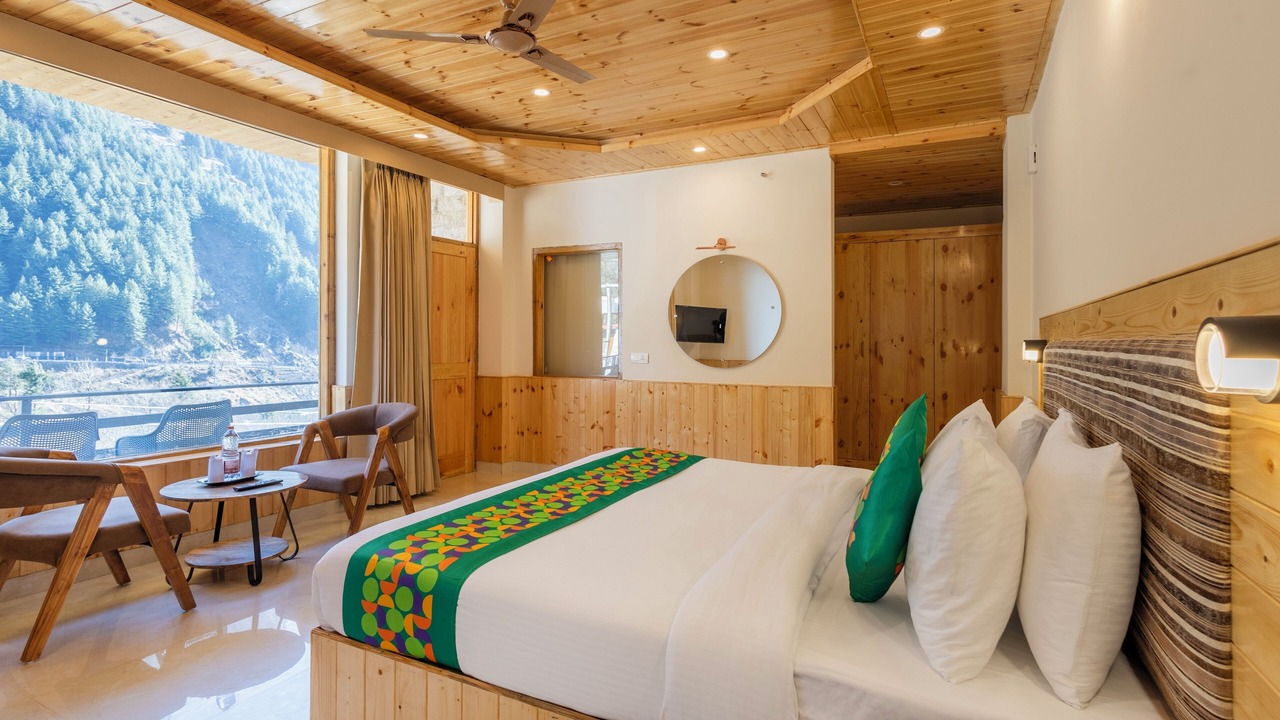Photo of Bedroom in Burwa