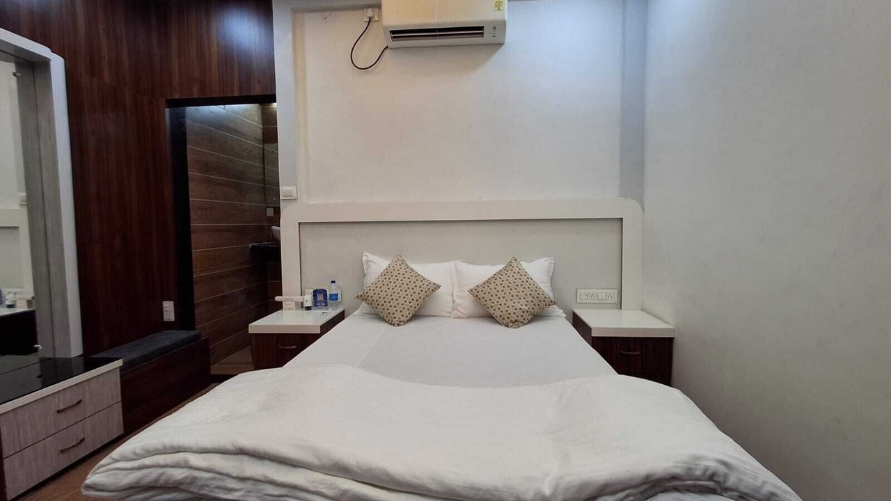 Photo of Bedroom in Araria