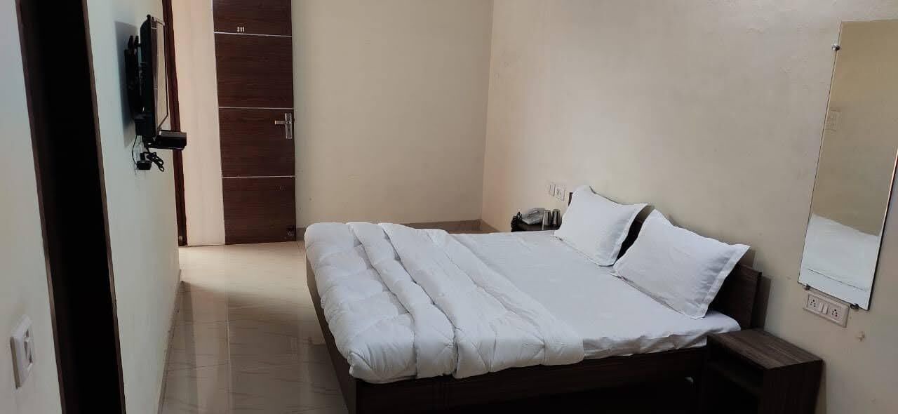 Photo of Bedroom in Haridwar