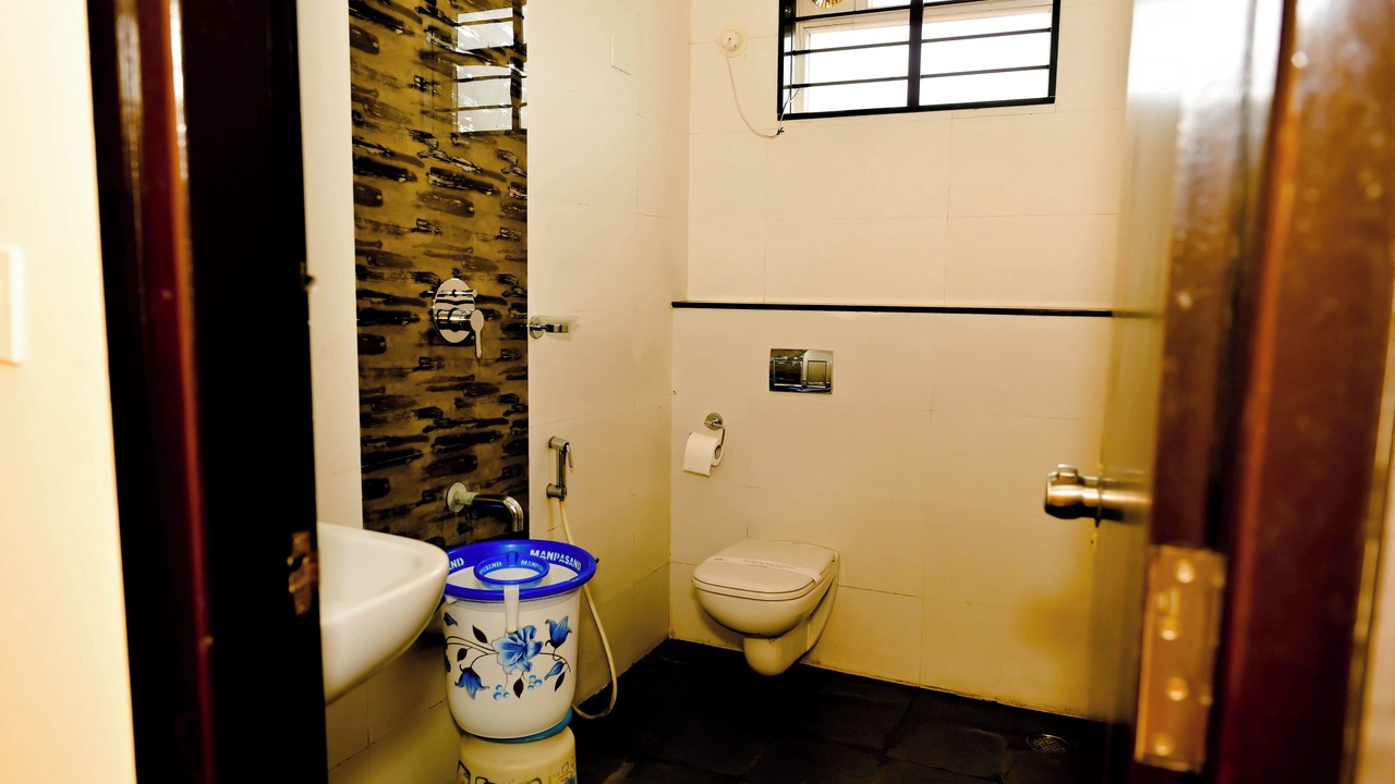 Photo of Bedroom in Chikkamagaluru