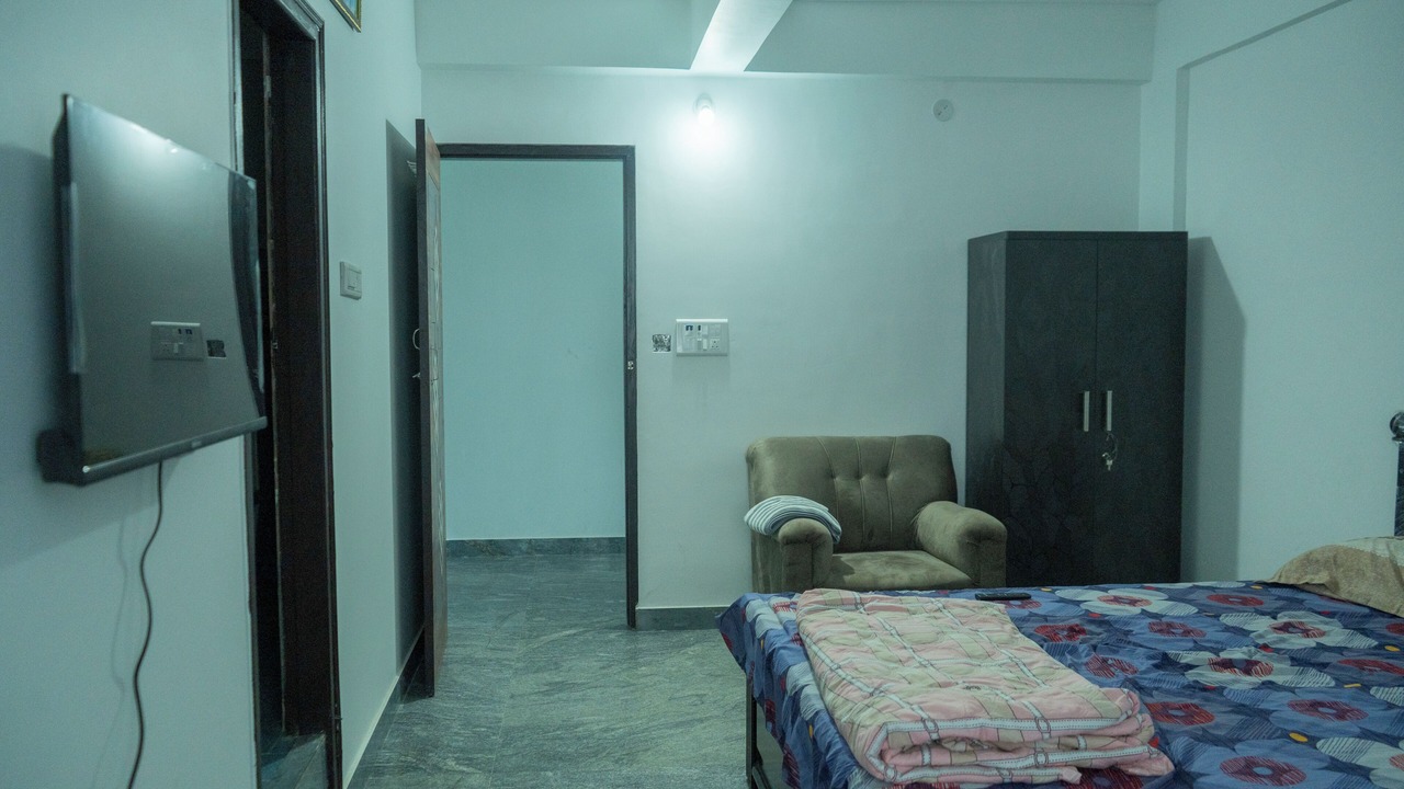 Photo of Bedroom in Krishnarajapura