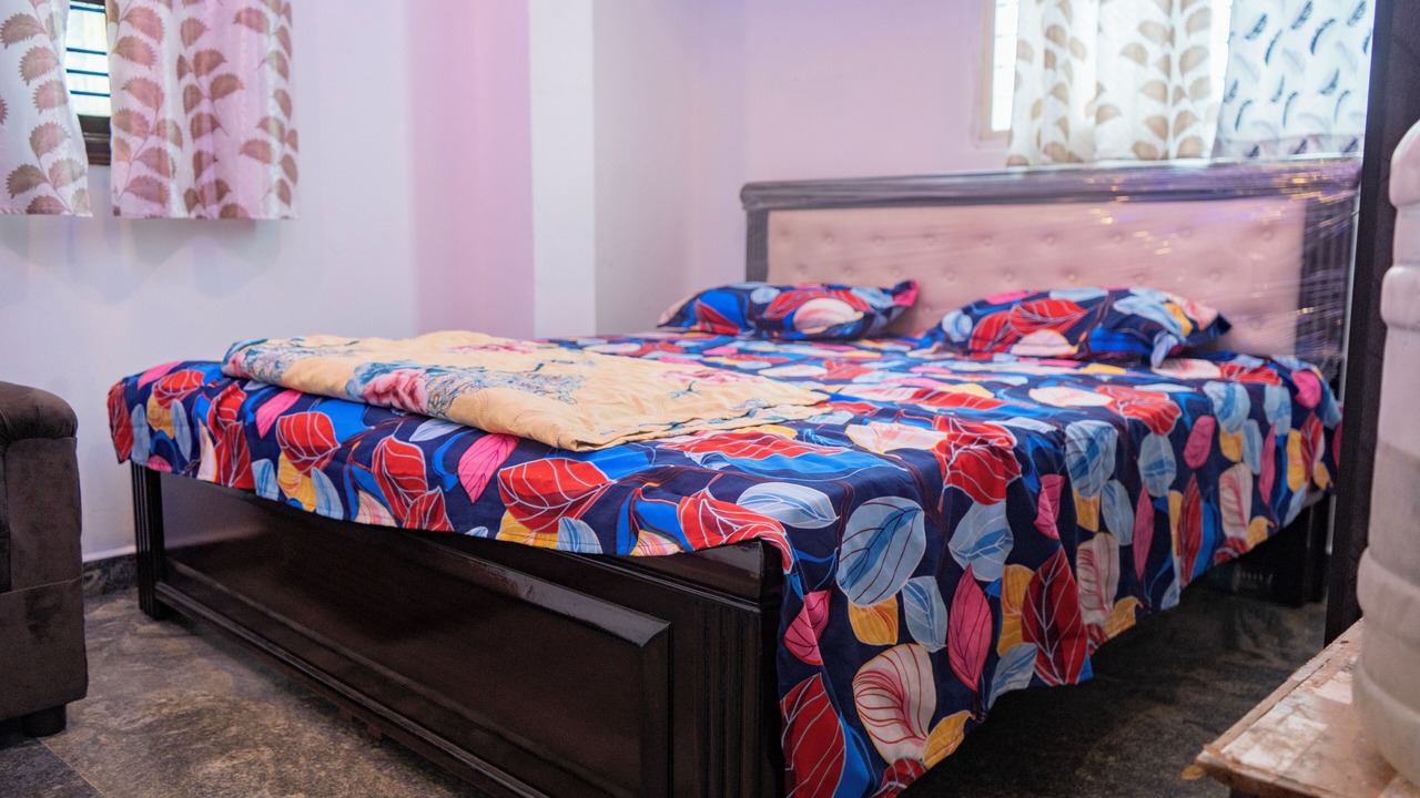 Photo of Bedroom in Krishnarajapura