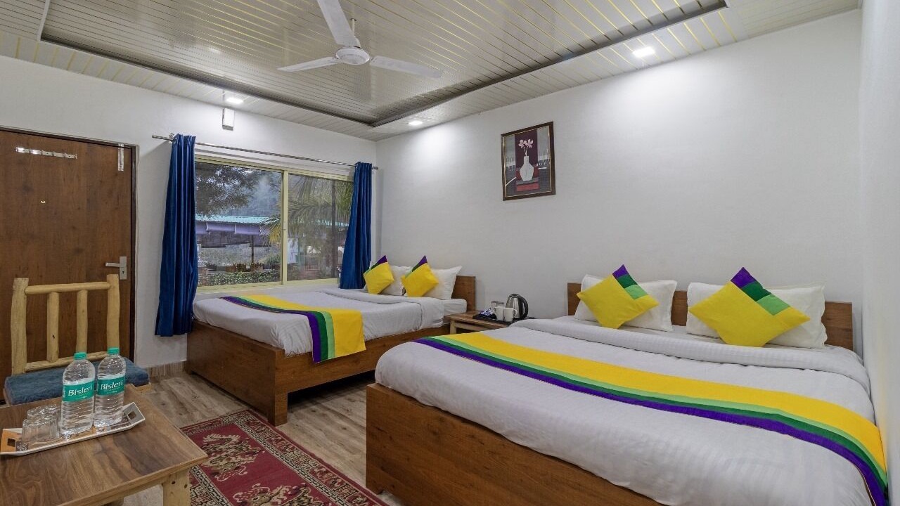 Photo of Bedroom in Dhunar Gaon