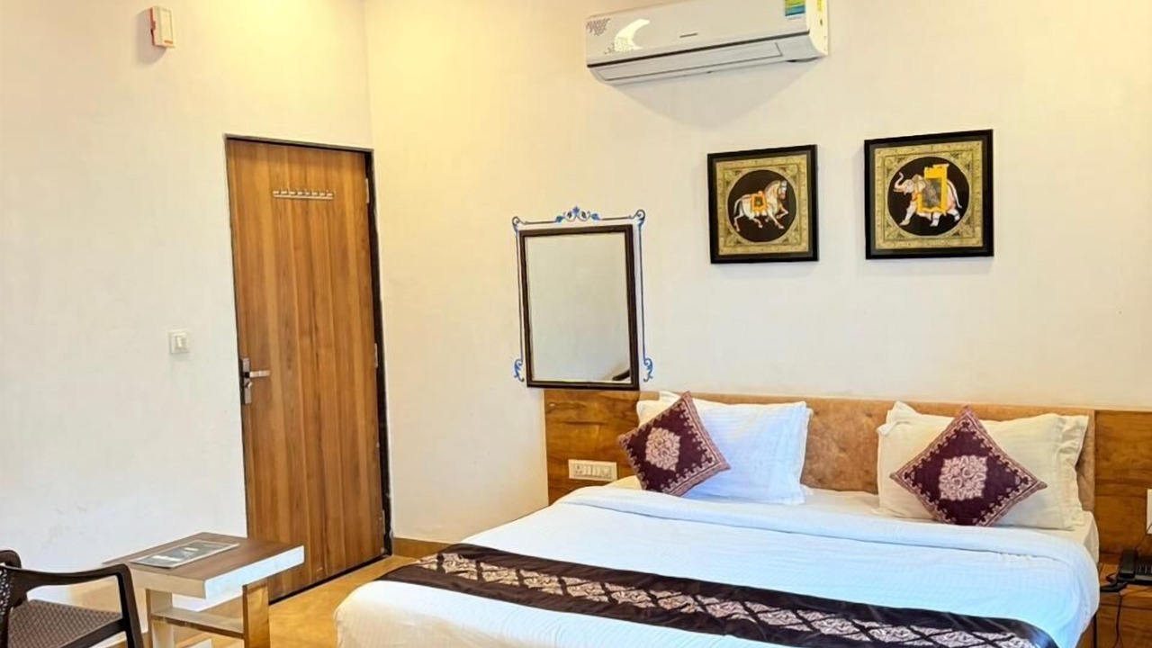 Photo of Bedroom in Shavri Colony
