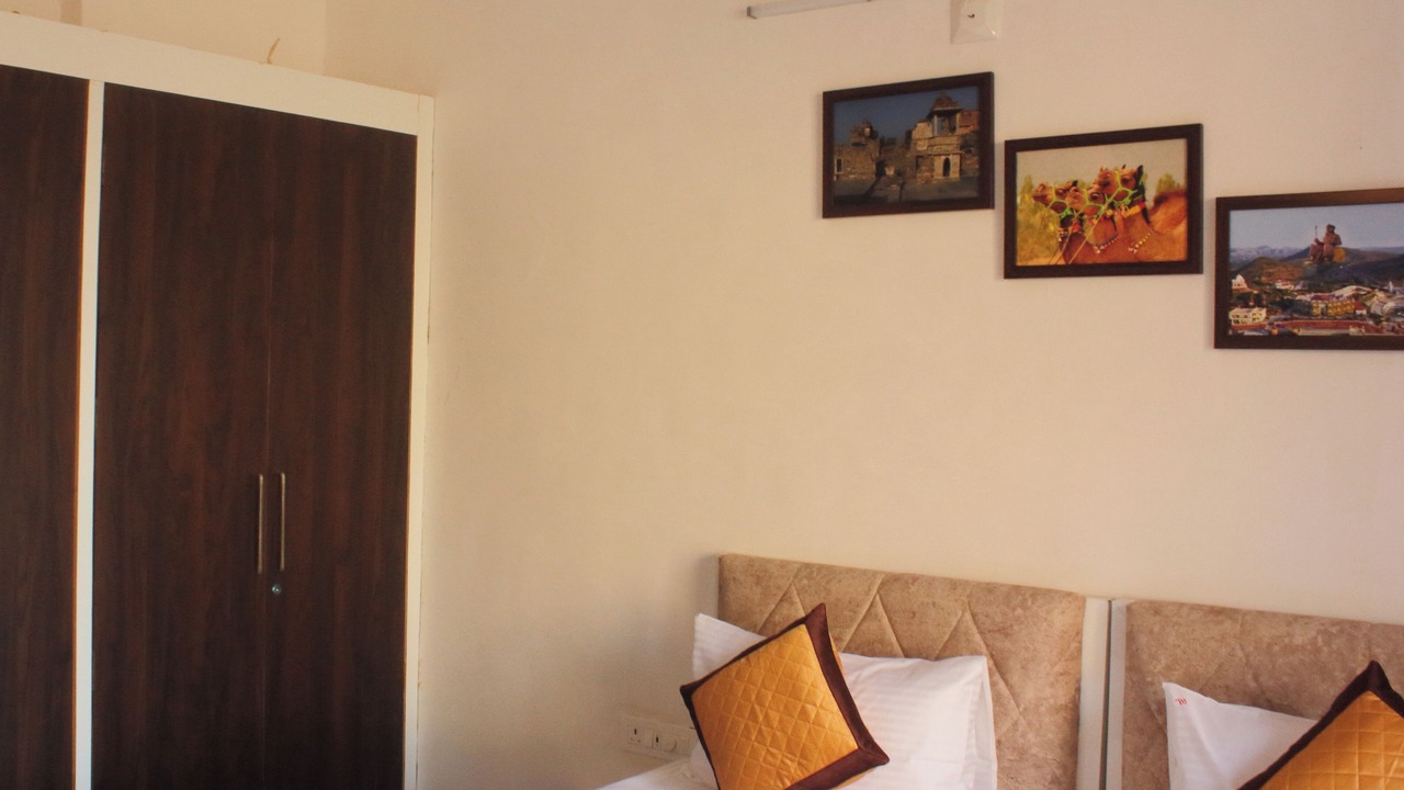 Photo of Bedroom in Shavri Colony