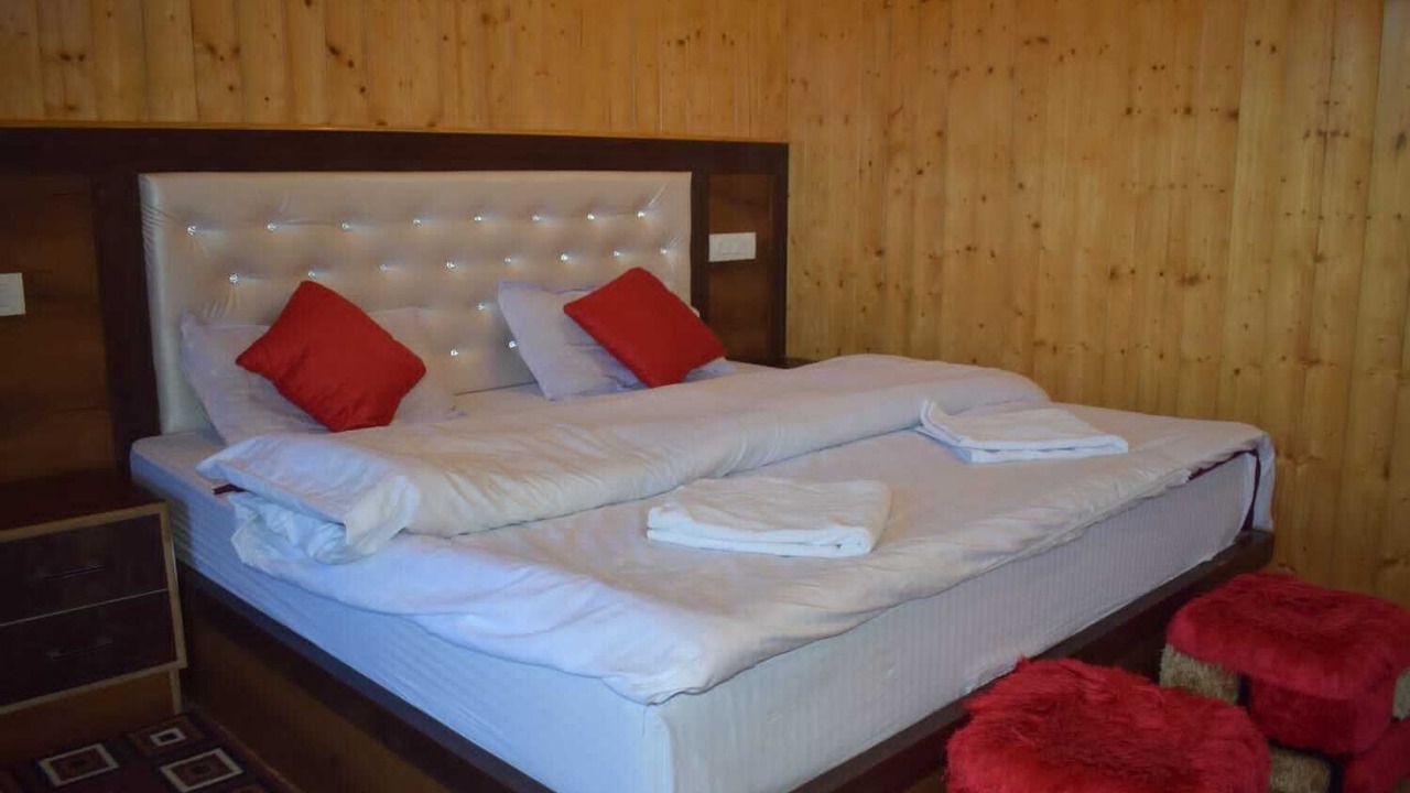 Photo of Bedroom in Auli
