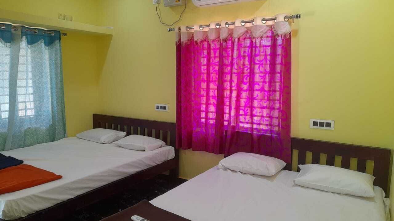 Photo of Bedroom in Gokarna