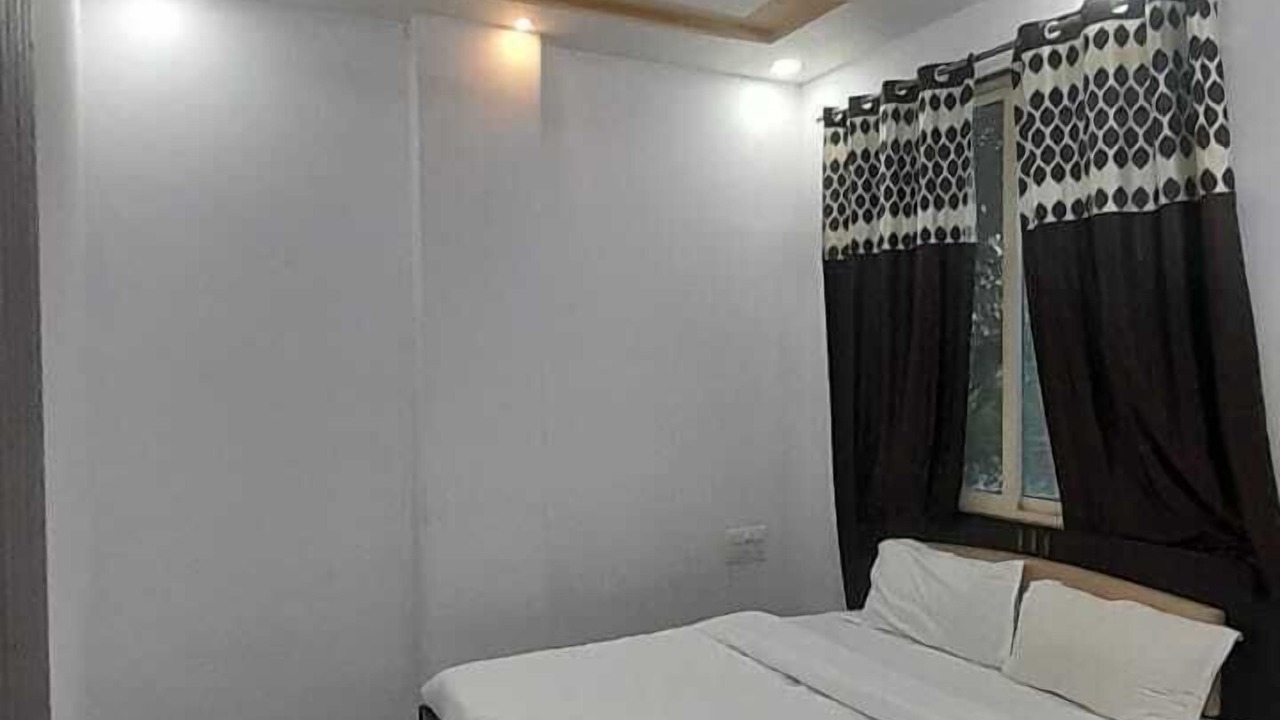Photo of Bedroom in Central Area