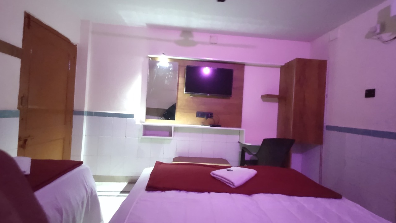 Photo of Bedroom in Mahesana