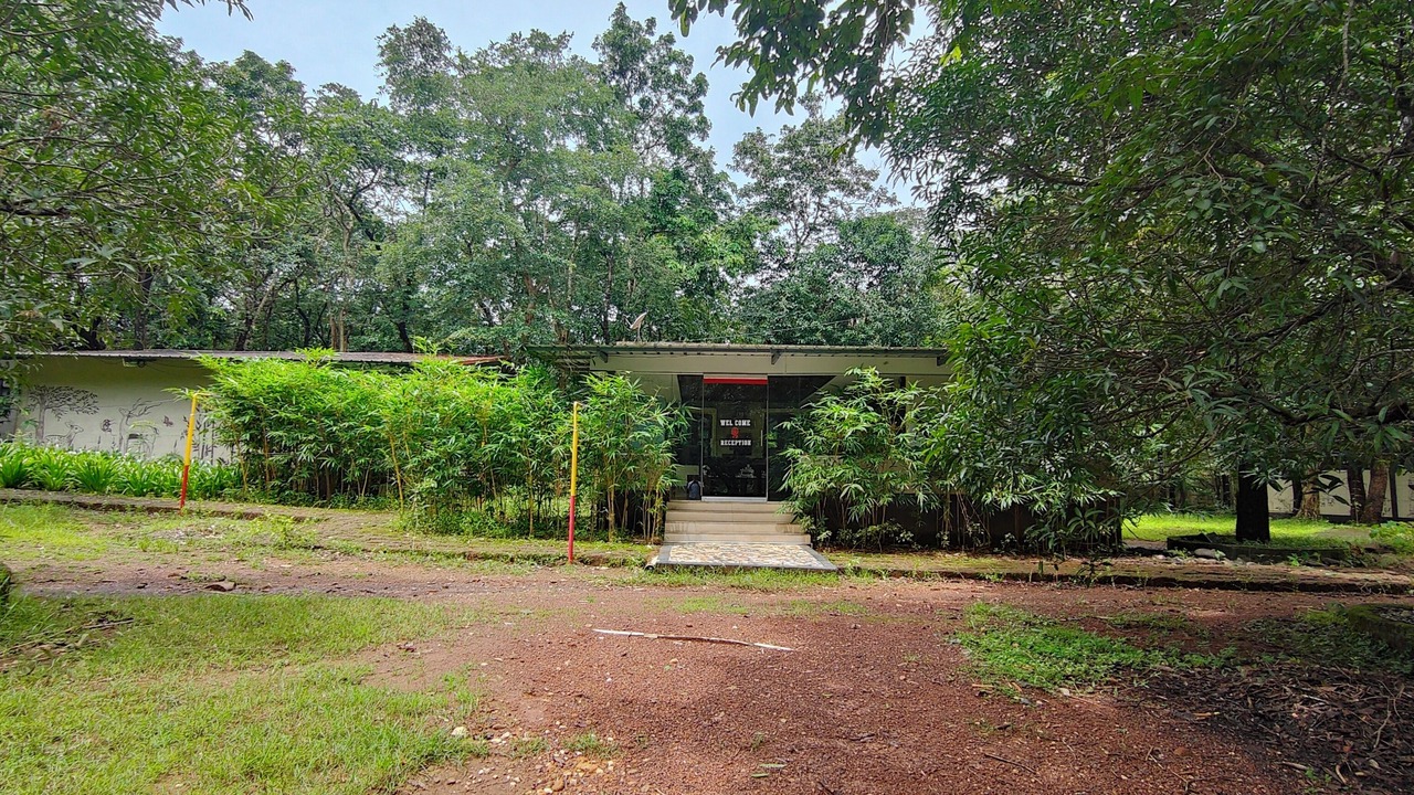 Photo of Livingroom in Hireguthi