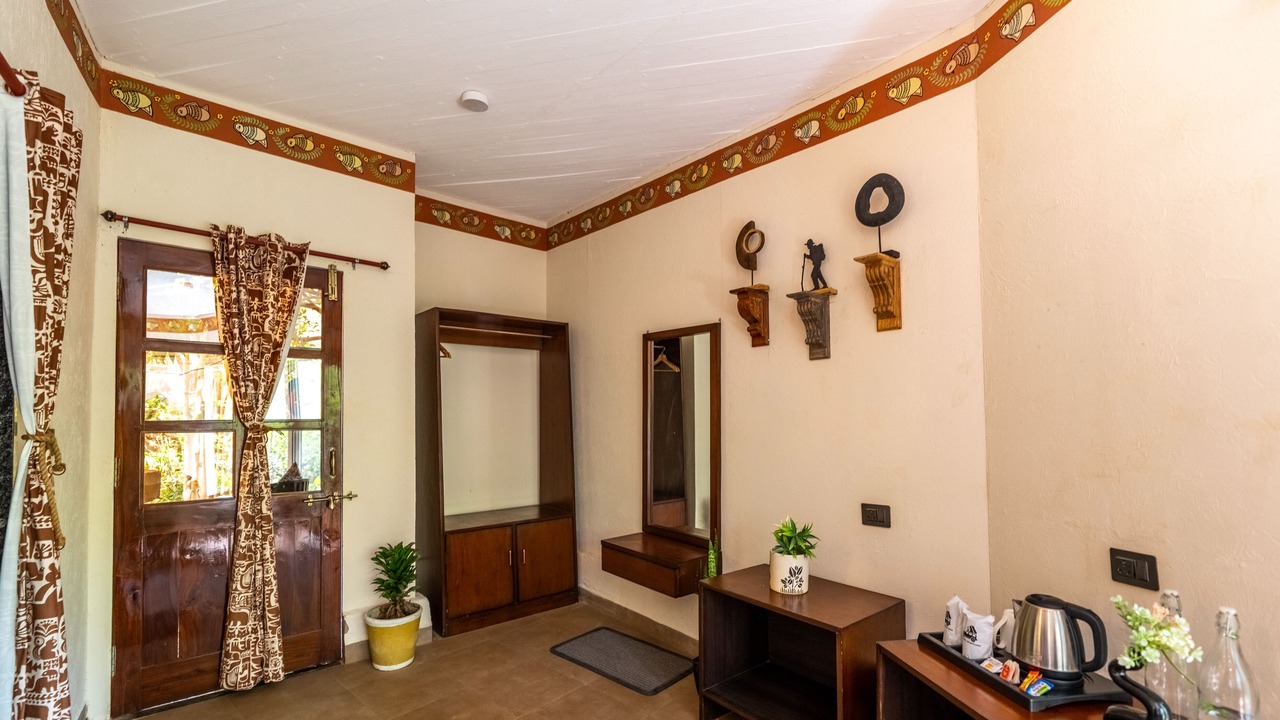 Photo of Bedroom in Pachmarhi
