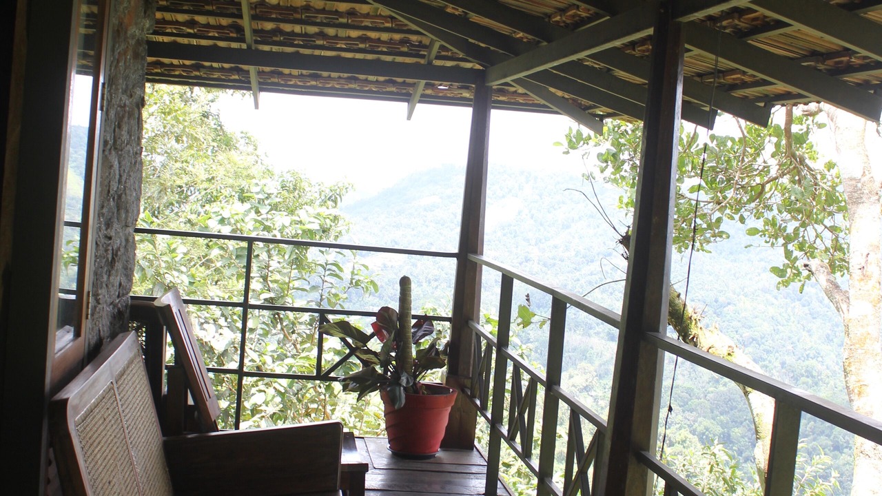 Photo of Patio Balcony in Udumbanchola
