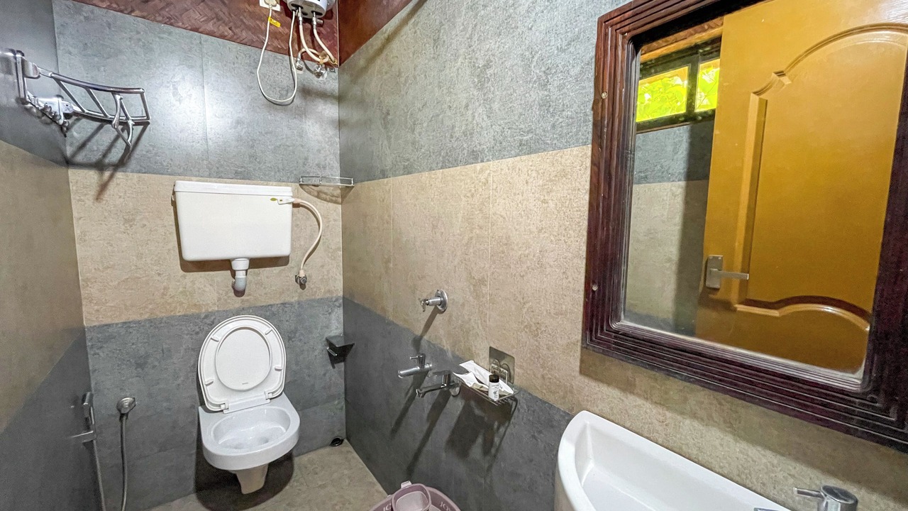 Photo of Bathroom in Pirmed