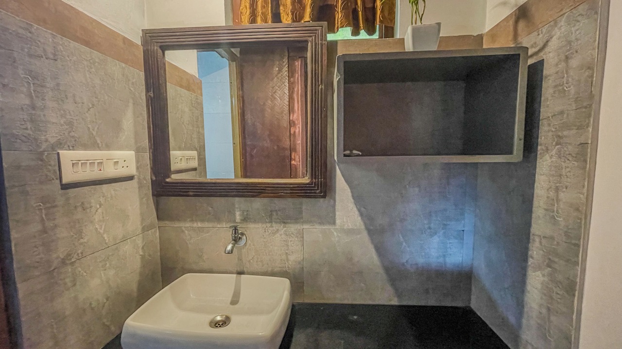 Photo of Bathroom in Pirmed