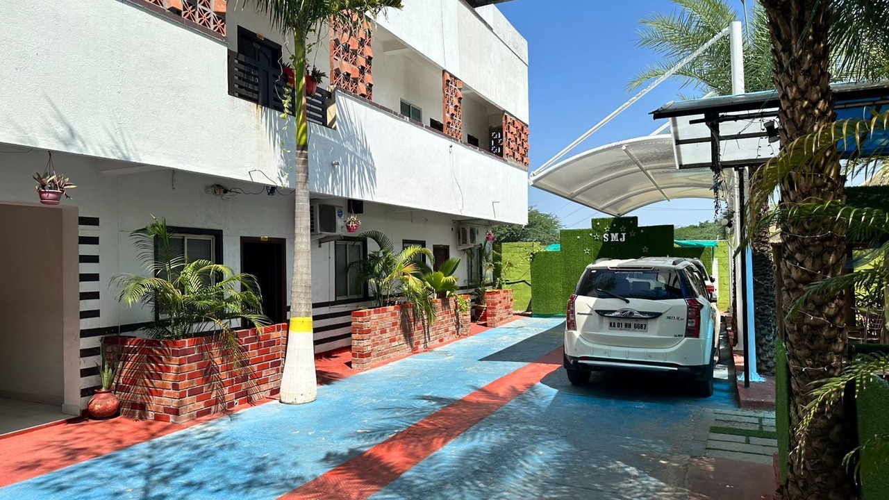 Photo of Outdoor in Cheyyur