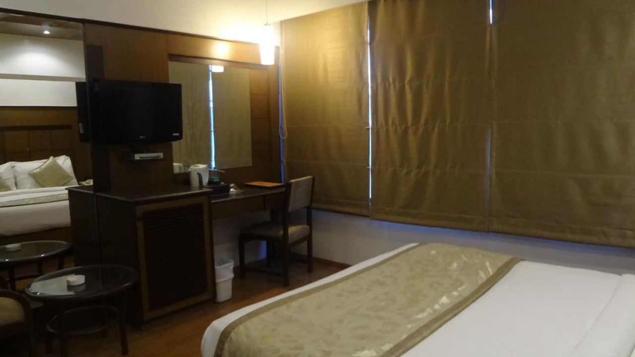 Photo of Bedroom in Dadar East
