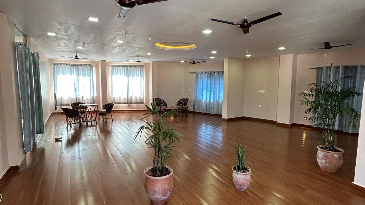 Photo of Livingroom in Tapovan