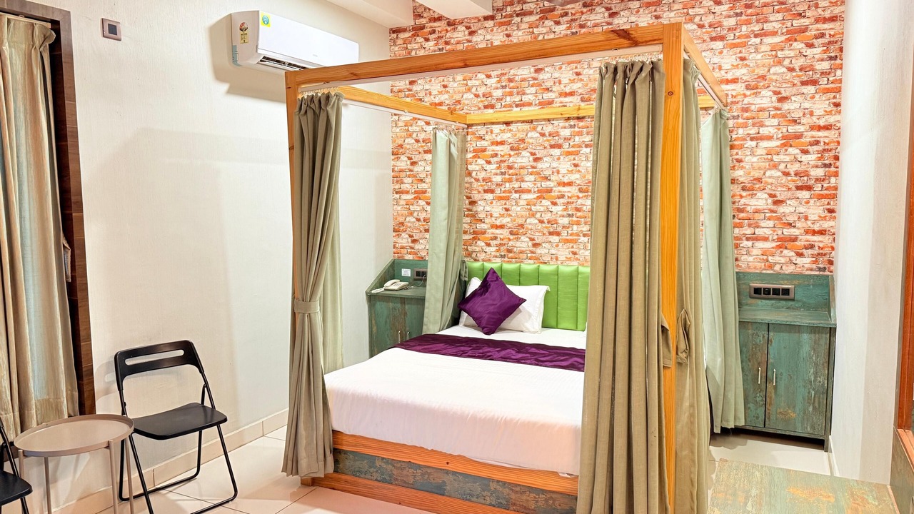 Photo of Bedroom in Awas