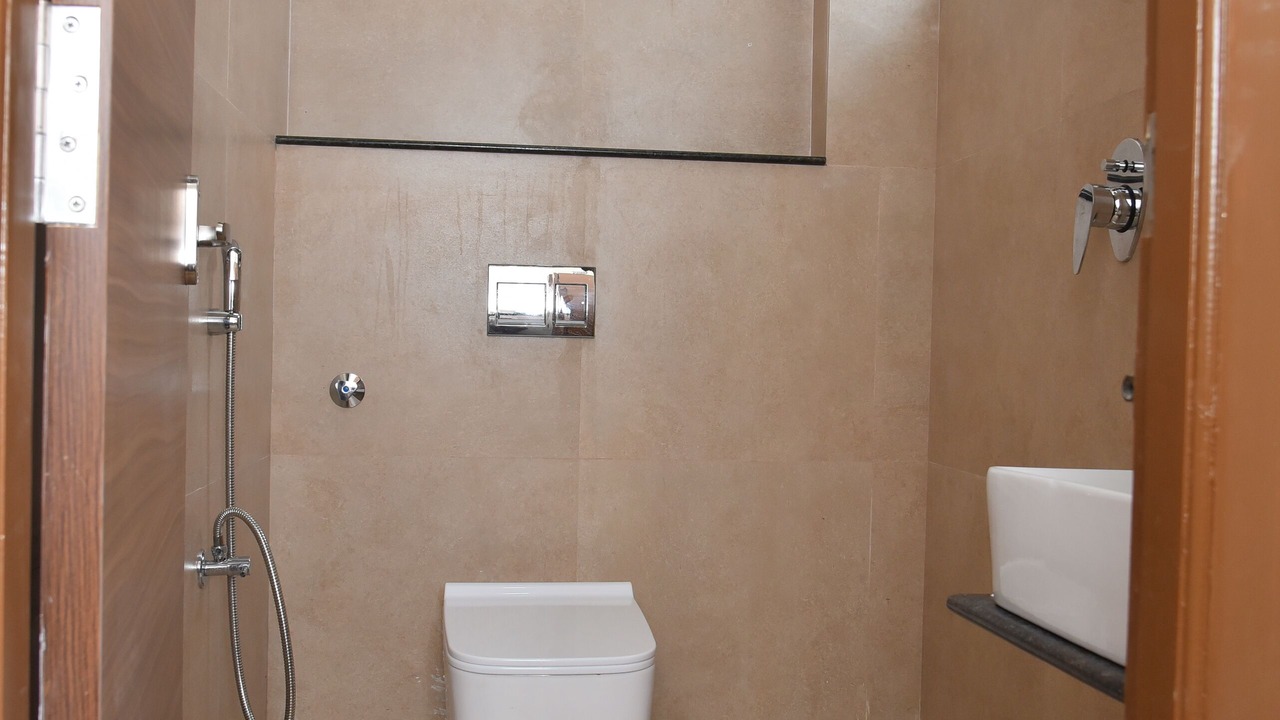 Photo of Bathroom in Palani