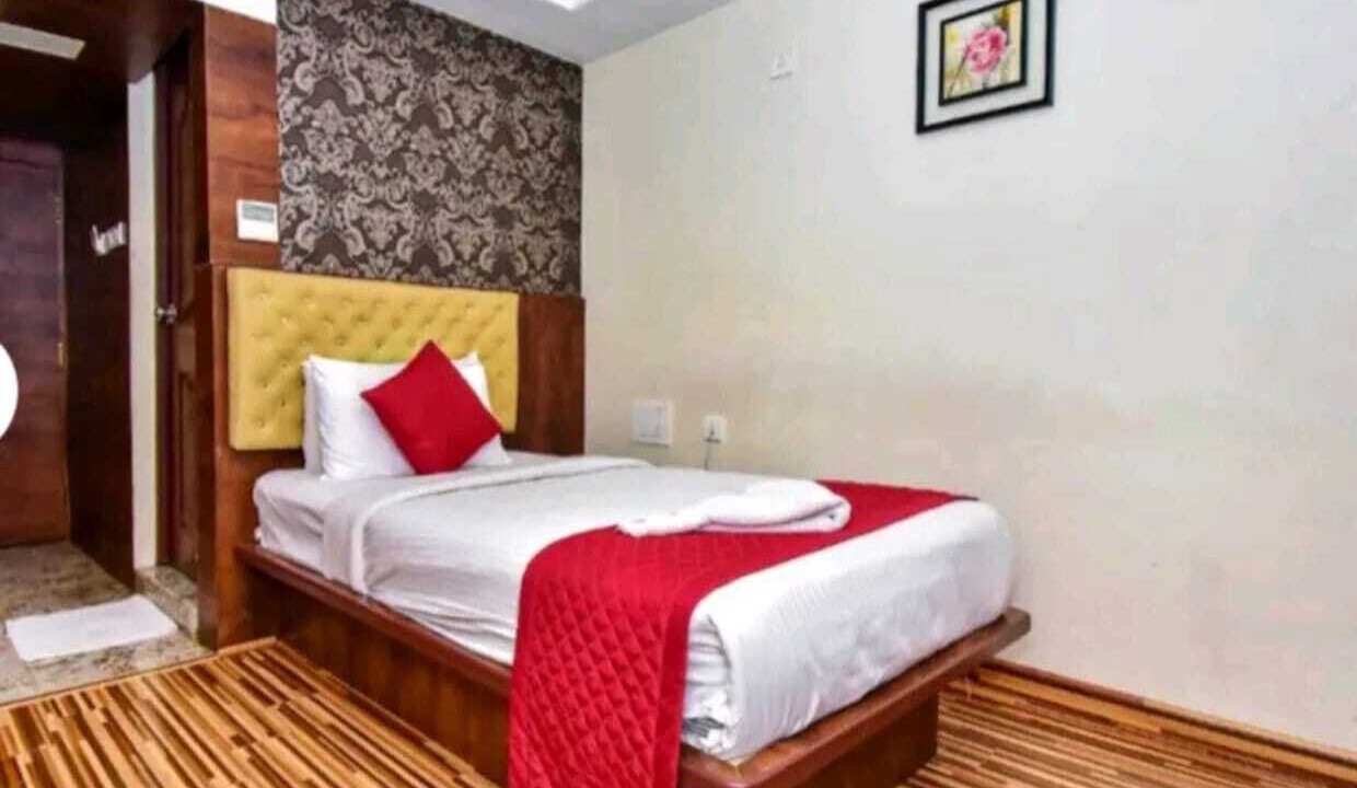Photo of Bedroom in Gandhipuram