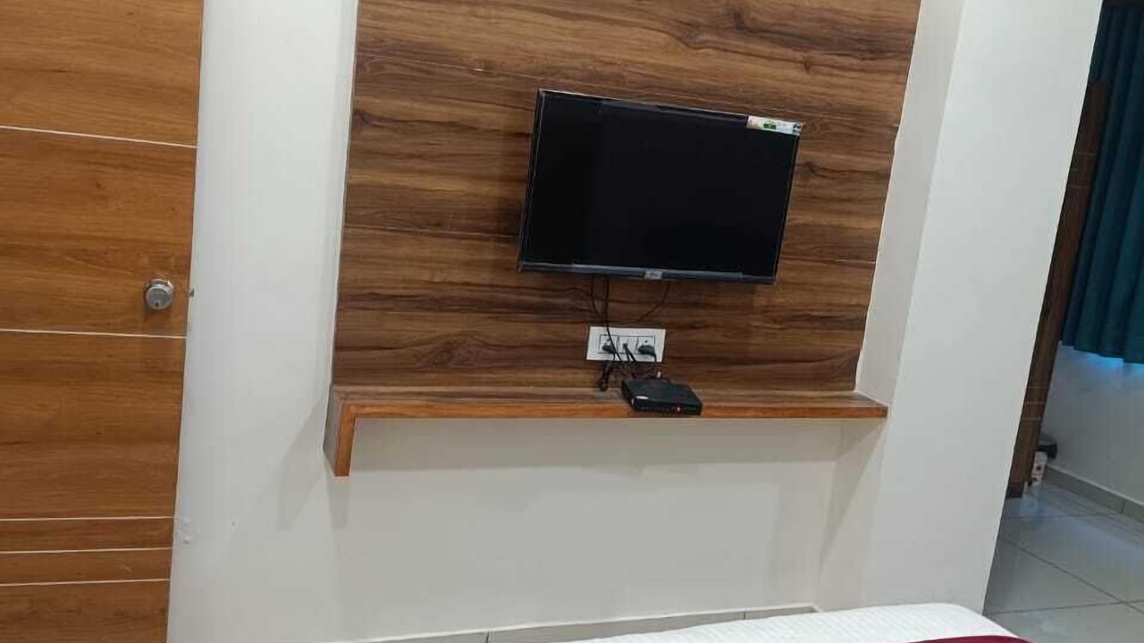 Photo of Bedroom in Viramgam
