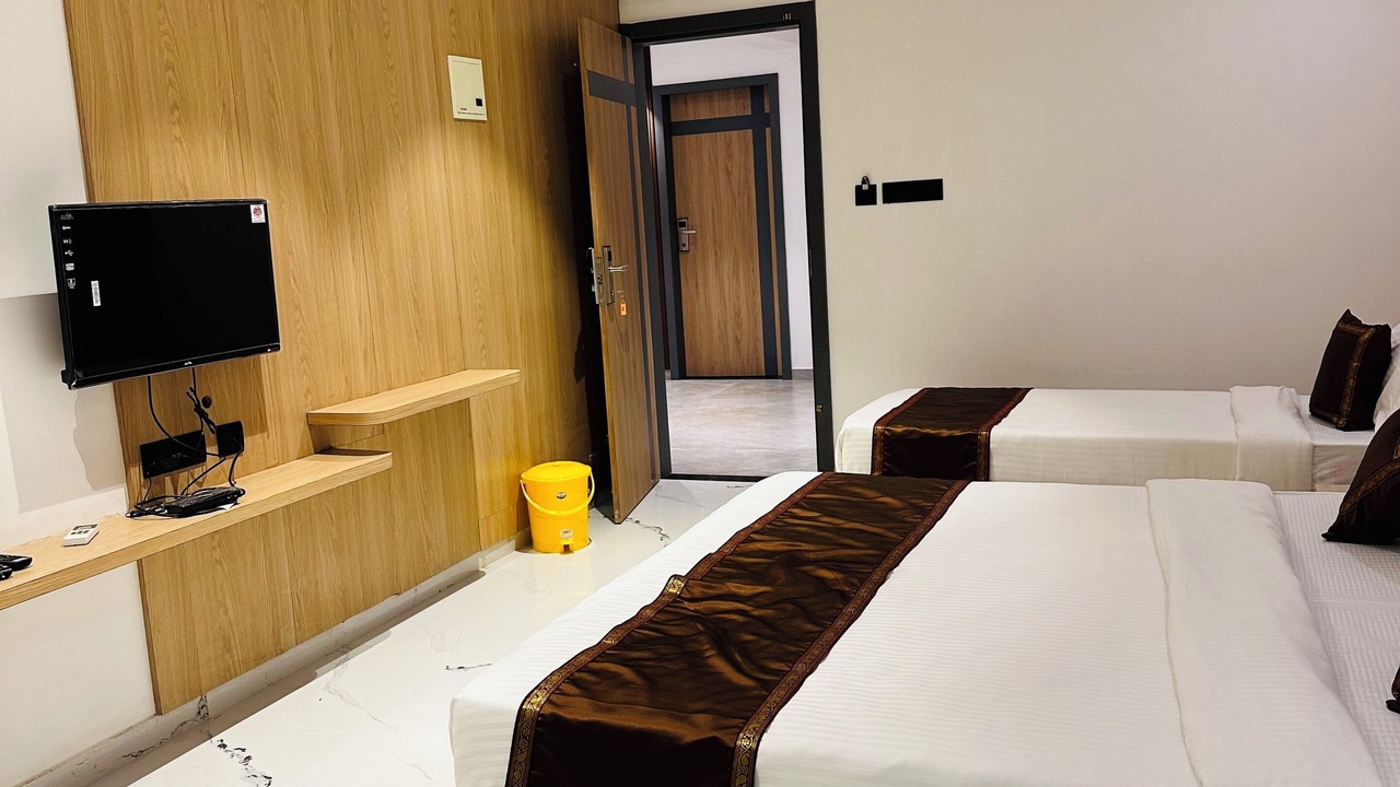 Photo of Bedroom in Adyar