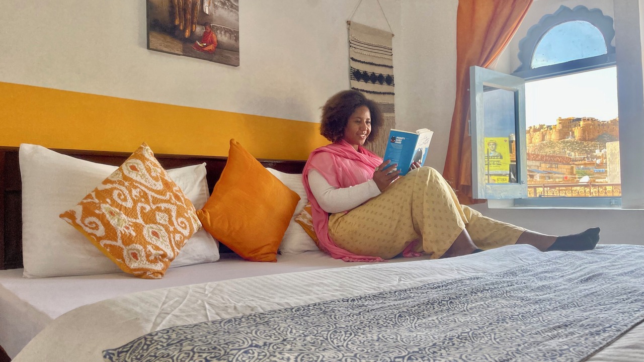 Photo of Bedroom in Amar Sagar Pol