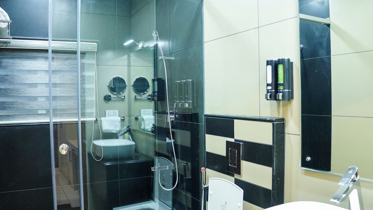 Photo of Bathroom in Pallivasal