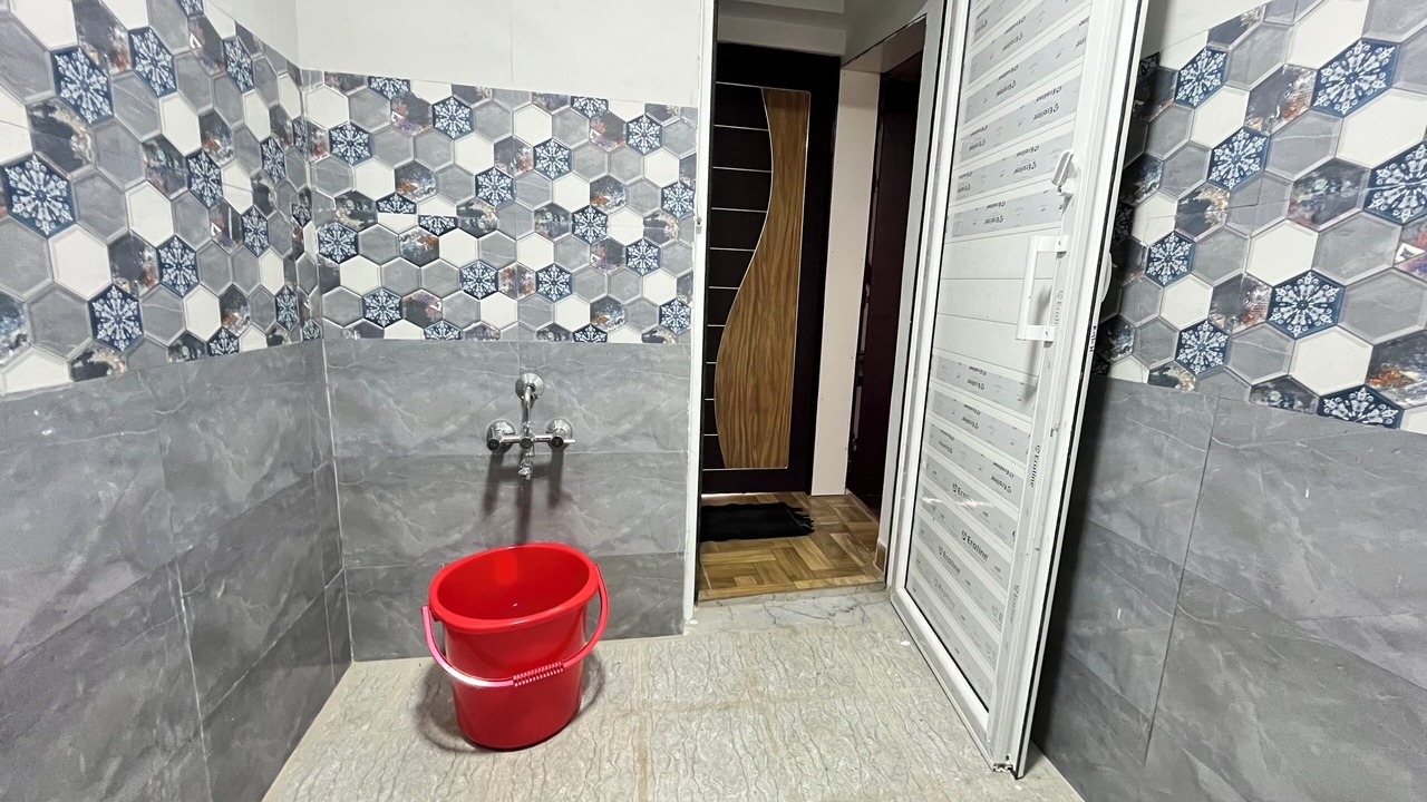 Photo of Bathroom in Vattakanal