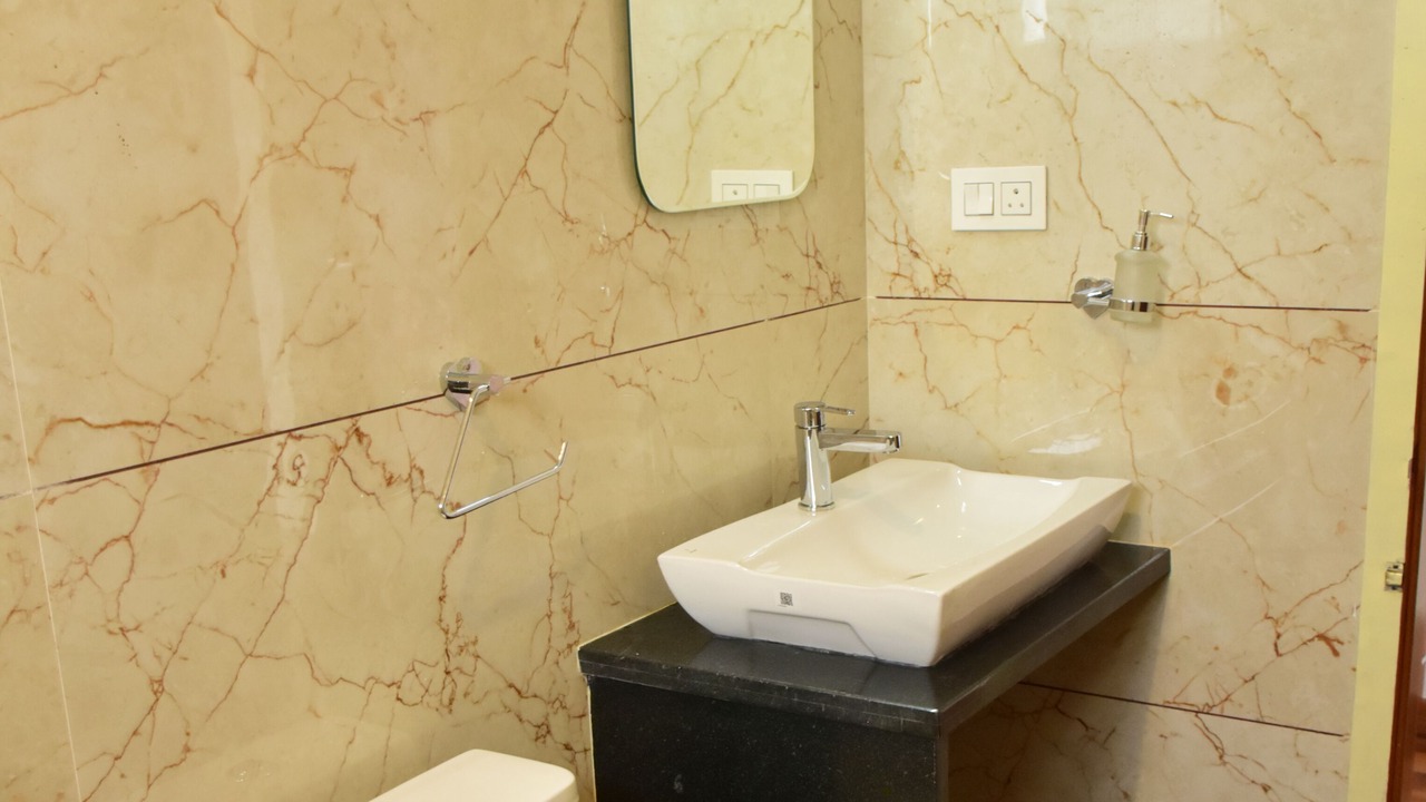 Photo of Bathroom in Vattakanal