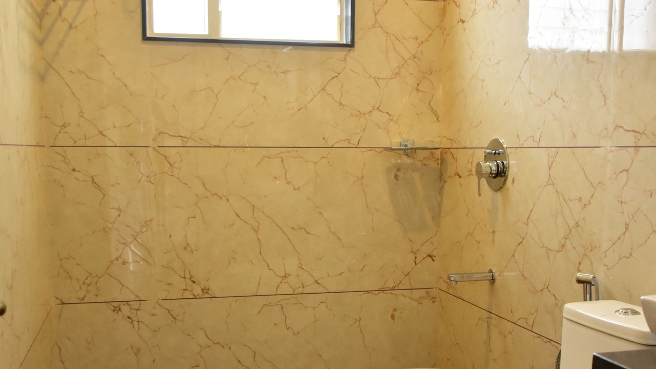 Photo of Bathroom in Vattakanal