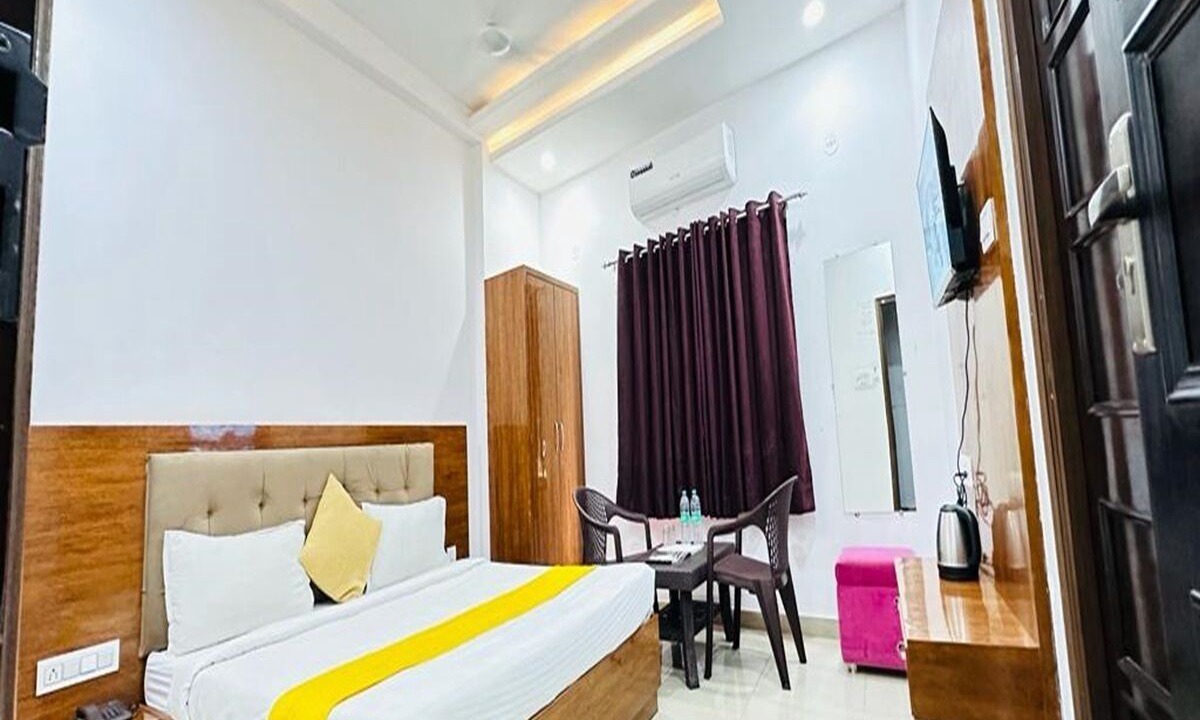 Photo of Bedroom in Central Area