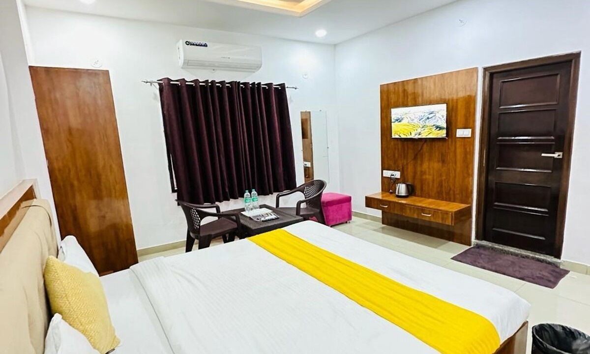 Photo of Bedroom in Central Area