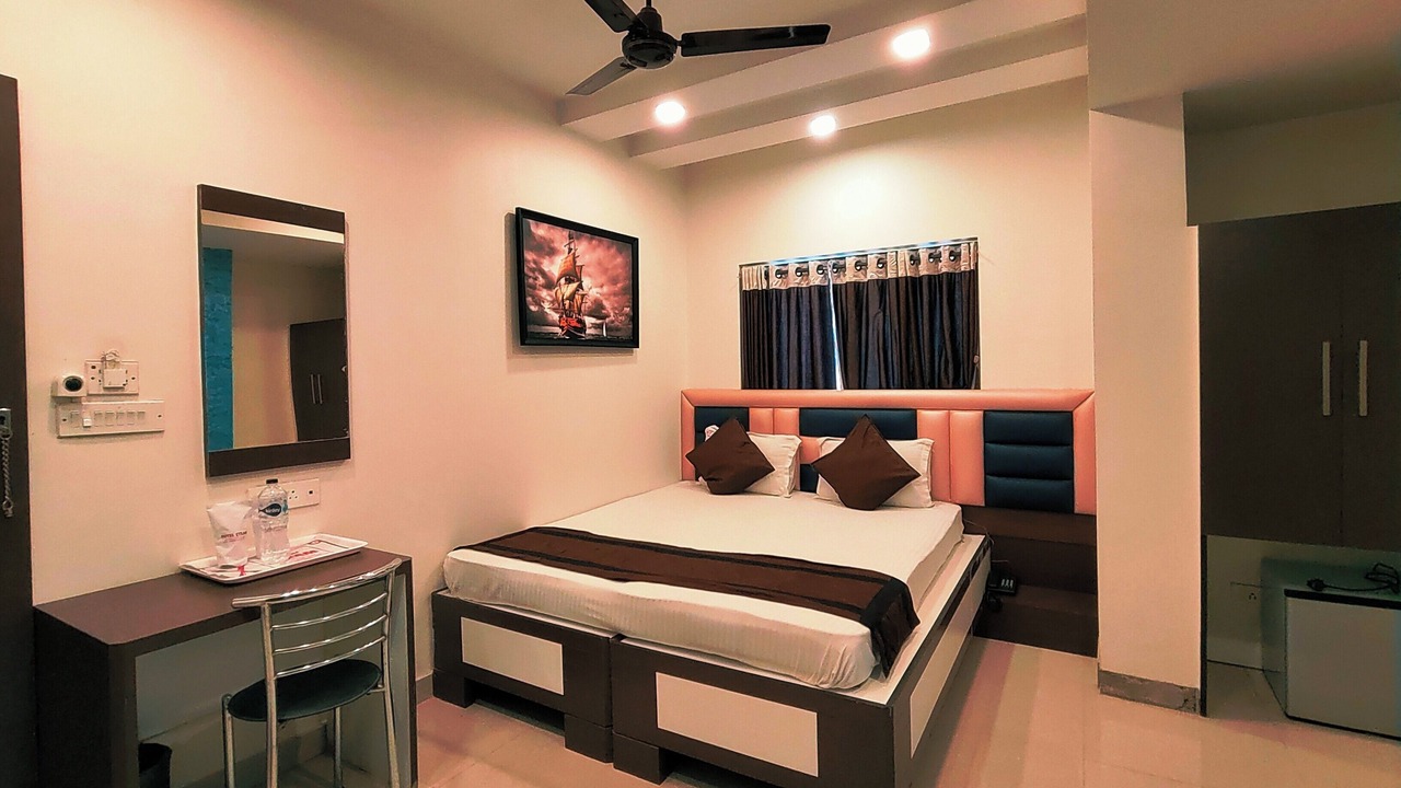 Photo of Bedroom in Ballygunge