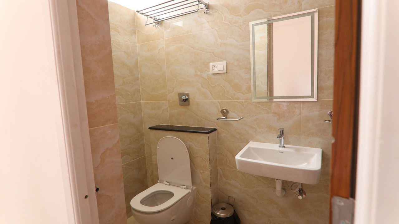 Photo of Bathroom in Kuilapalayam