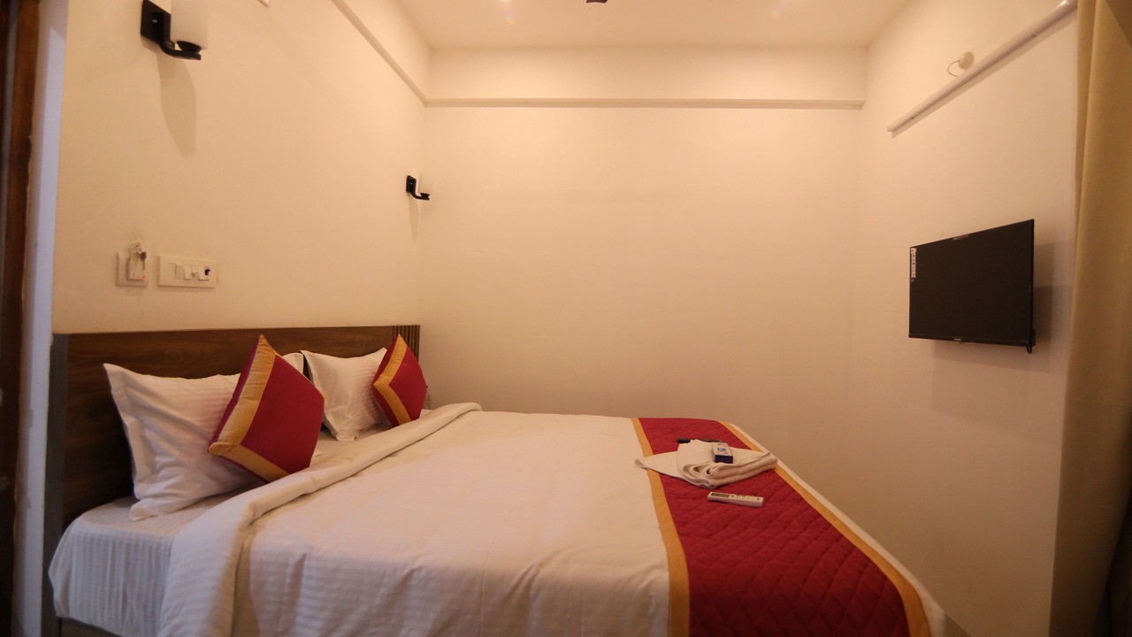 Photo of Bedroom in Kuilapalayam