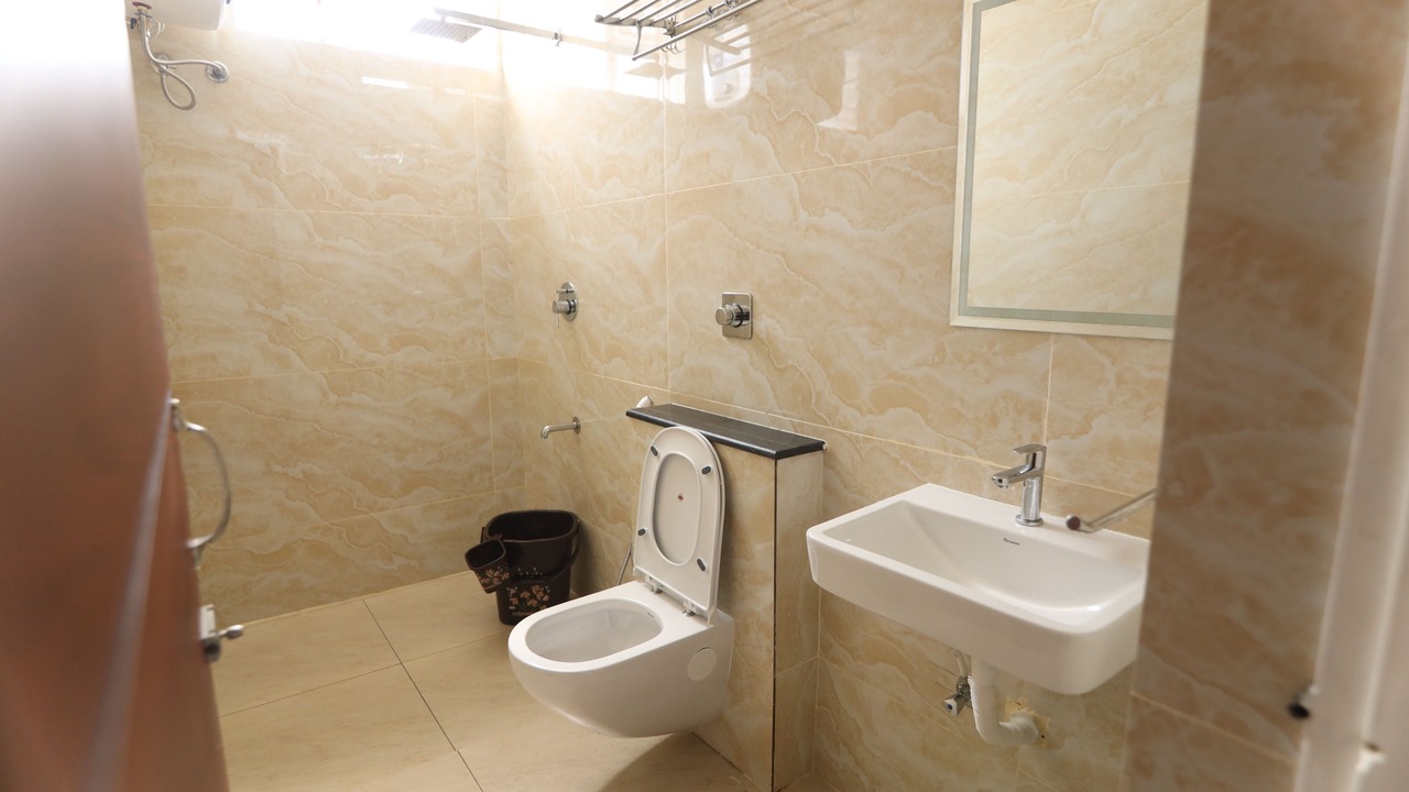 Photo of Bathroom in Kuilapalayam