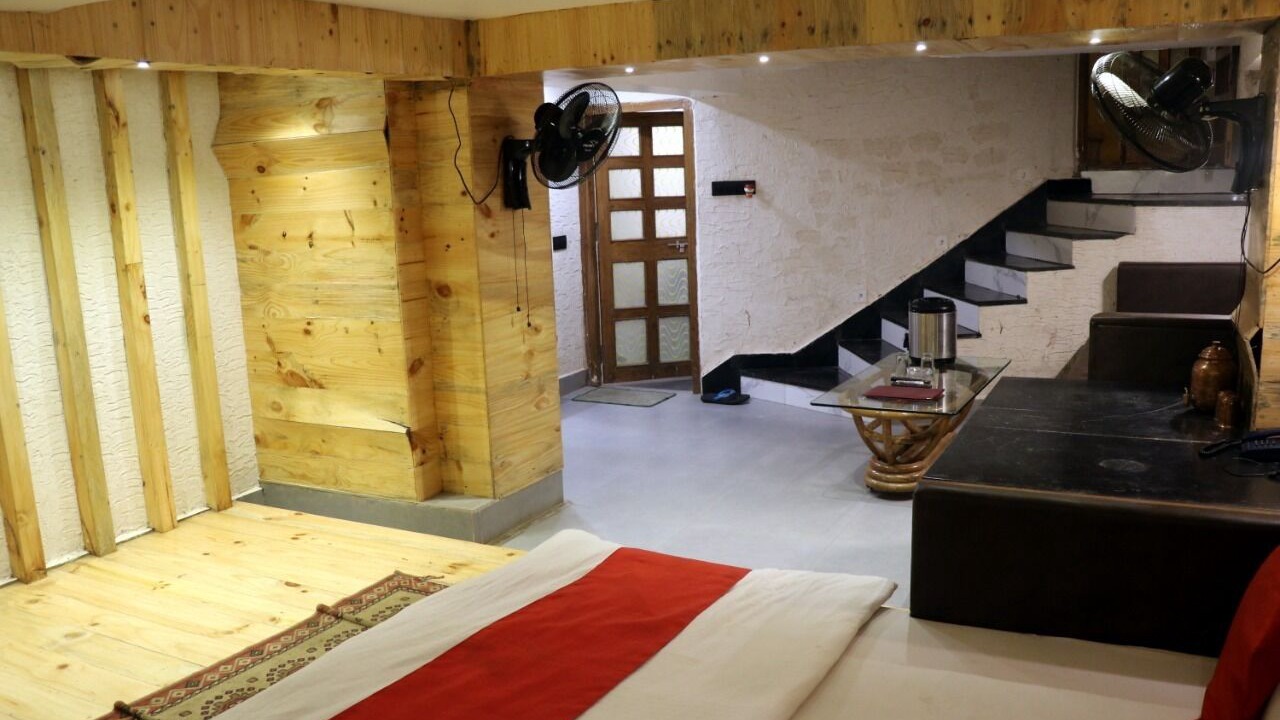 Photo of Bedroom in Pachmarhi